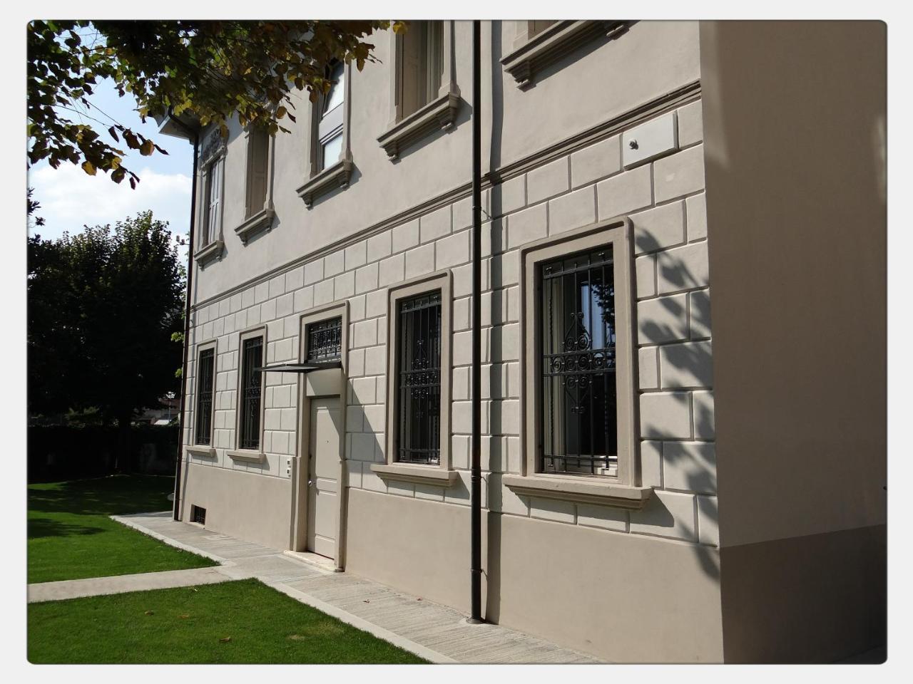 Frich B&B Verona Bagian luar foto