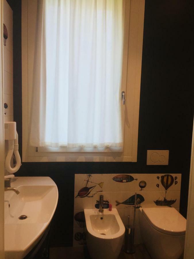 Frich B&B Verona Bagian luar foto
